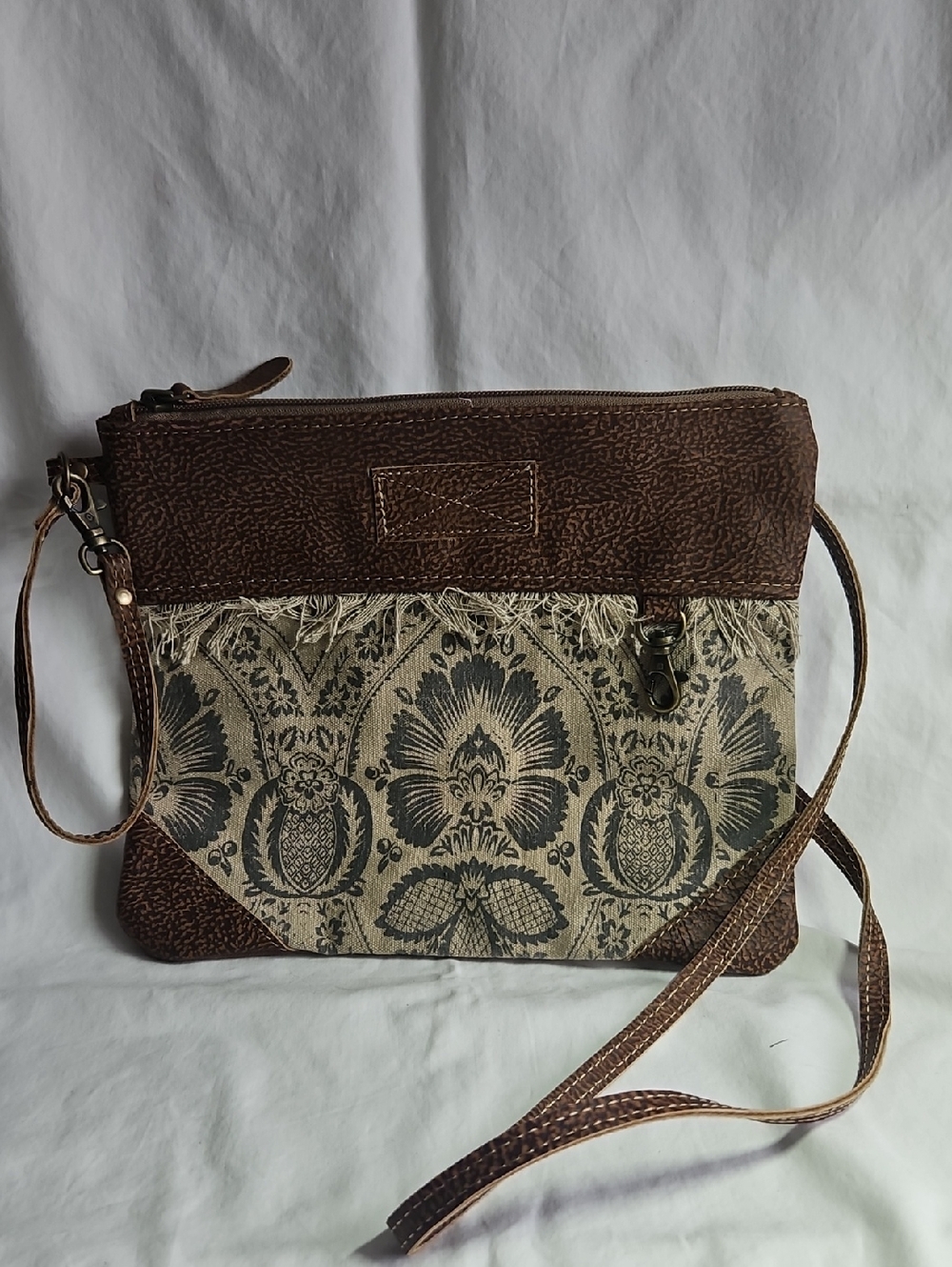 NWOT Myra Brown Patterned Crossbody Bag - Women's Shoulder Bag